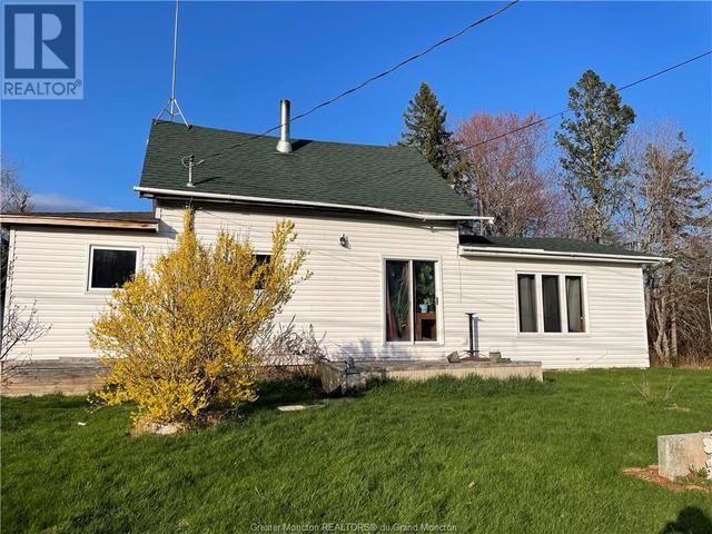 7851 Route 126, House detached with 2 bedrooms, 1 bathrooms and null parking in Harcourt NB | Image 2