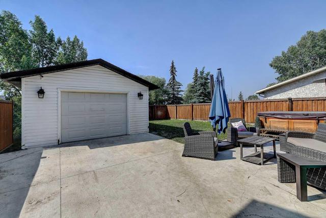 9715 69 Avenue, House detached with 4 bedrooms, 1 bathrooms and 6 parking in Grande Prairie AB | Image 28