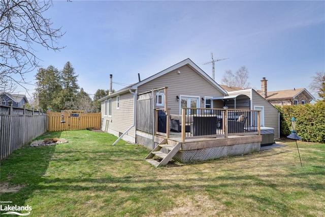 983 Isabella St Street, House detached with 2 bedrooms, 1 bathrooms and null parking in Innisfil ON | Image 17