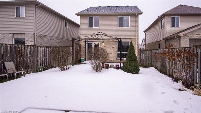 983 Kimball Crescent, House detached with 3 bedrooms, 1 bathrooms and null parking in London ON | Image 22
