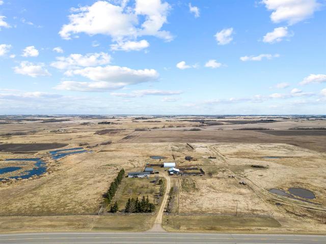 48057 Highway 21, House detached with 3 bedrooms, 2 bathrooms and null parking in Camrose County AB | Image 6
