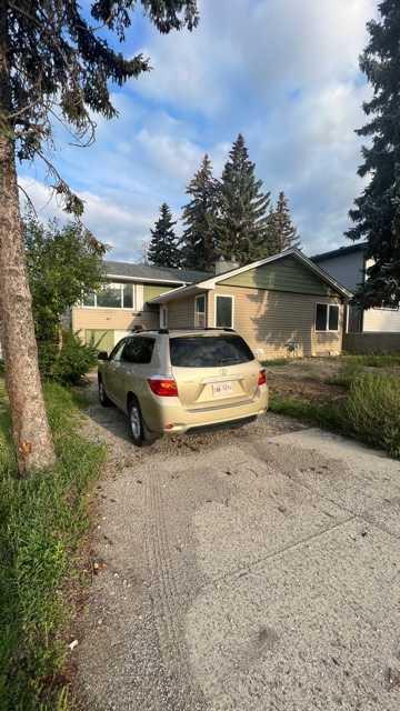 1119 14 Street Nw, House detached with 4 bedrooms, 2 bathrooms and 4 parking in Calgary AB | Image 1