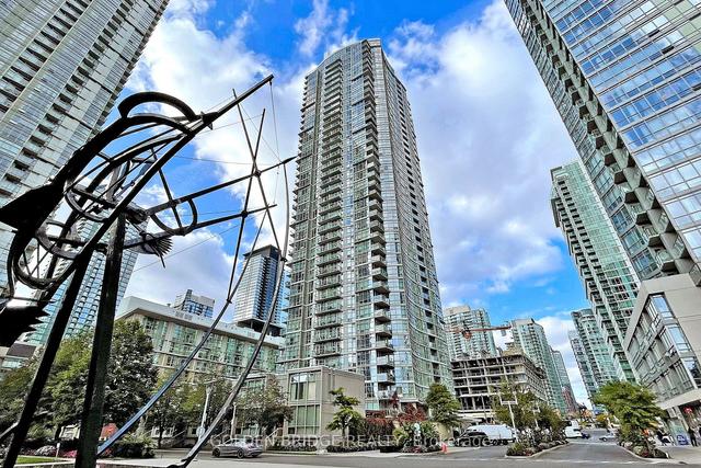 2010 - 10 Navy Wharf Crt, Condo with 1 bedrooms, 1 bathrooms and 1 parking in Toronto ON | Image 1