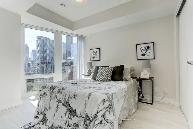1903 - 60 Shuter St, Condo with 1 bedrooms, 1 bathrooms and 0 parking in Toronto ON | Image 9