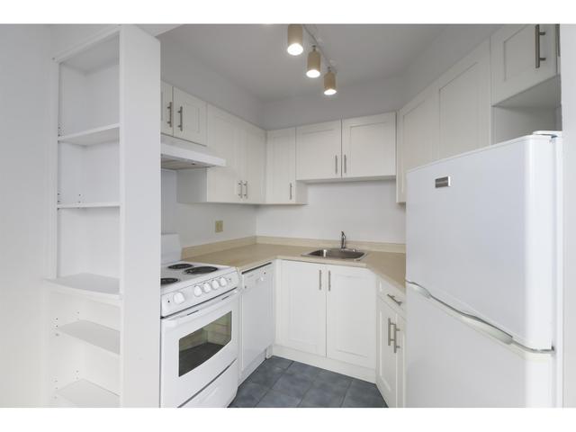 602 - 4691 W 10th Avenue, Condo with 1 bedrooms, 1 bathrooms and 1 parking in Vancouver BC | Image 12