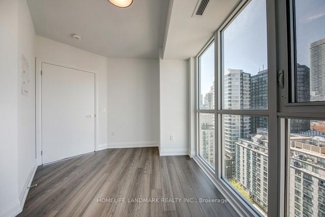 1804 - 77 Mutual St, Condo with 3 bedrooms, 2 bathrooms and 1 parking in Toronto ON | Image 15