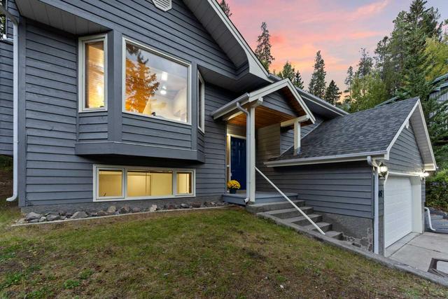 105 Grassi Place, House detached with 3 bedrooms, 3 bathrooms and 2 parking in Canmore AB | Image 1