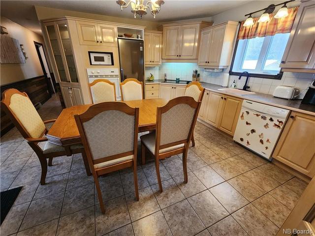 399 Isidore Boucher Boulevard, House detached with 2 bedrooms, 2 bathrooms and null parking in Edmundston NB | Image 6