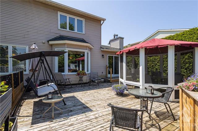 184 Des Pins Place, House detached with 3 bedrooms, 3 bathrooms and 6 parking in Ottawa ON | Image 25