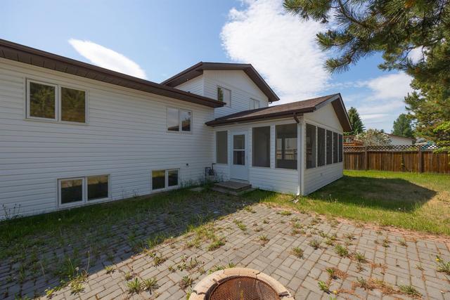 132 Berens Place, House detached with 4 bedrooms, 3 bathrooms and 4 parking in Wood Buffalo AB | Image 32