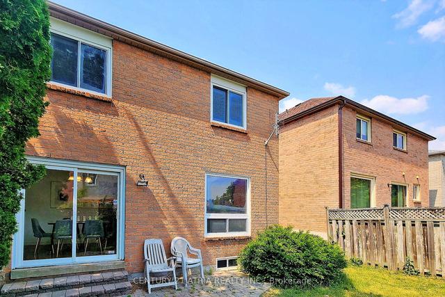 27 Joseph Aaron Dr, House detached with 3 bedrooms, 4 bathrooms and 4 parking in Vaughan ON | Image 35