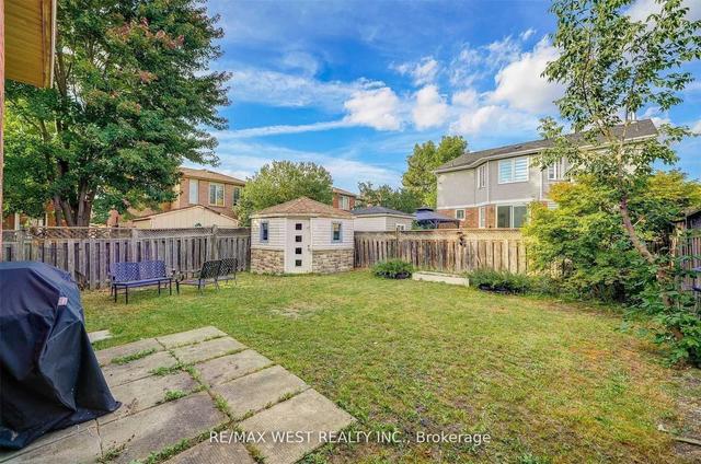 90 Peelton Heights Rd, House detached with 4 bedrooms, 4 bathrooms and 5 parking in Brampton ON | Image 26