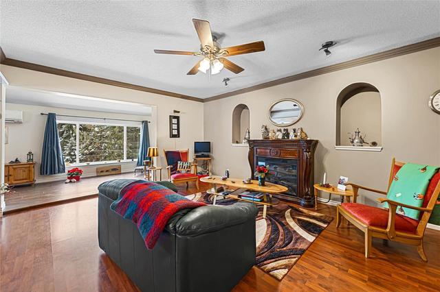 6327 Squilax Anglemont Road, House detached with 4 bedrooms, 4 bathrooms and 4 parking in Columbia Shuswap F BC | Image 6