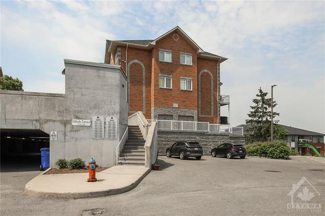 217 - 3275 St Joseph Boulevard, House attached with 2 bedrooms, 3 bathrooms and 1 parking in Ottawa ON | Image 1
