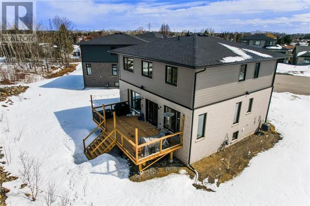 540 Bonaventure Court, House detached with 4 bedrooms, 2 bathrooms and null parking in Greater Sudbury ON | Image 49