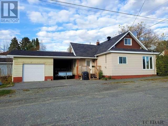 113 Pollock Ave, House detached with 4 bedrooms, 1 bathrooms and null parking in Kirkland Lake ON | Image 22