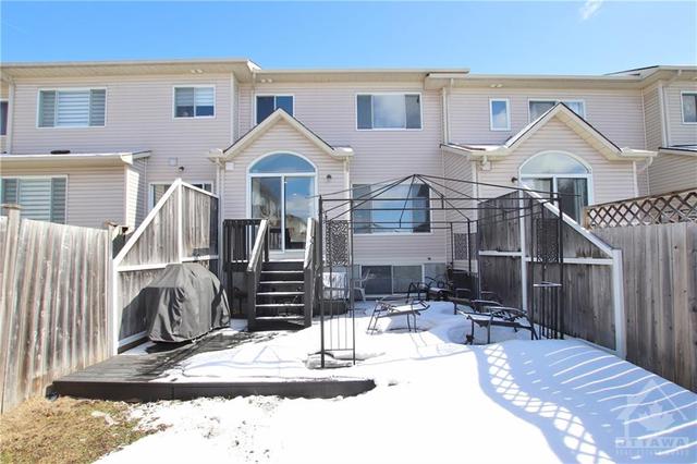 56 Landover Crescent, Townhouse with 3 bedrooms, 3 bathrooms and 2 parking in Ottawa ON | Image 28