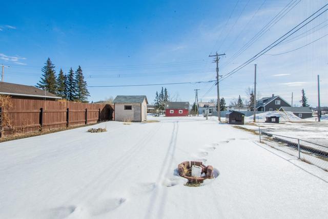 9905 99 Avenue, House detached with 1 bedrooms, 1 bathrooms and 2 parking in Sexsmith AB | Image 6