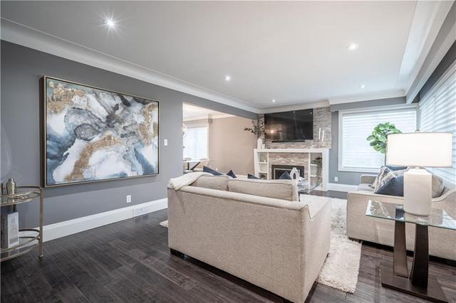2057 Blairholm Avenue, House detached with 4 bedrooms, 3 bathrooms and 6 parking in Burlington ON | Image 4