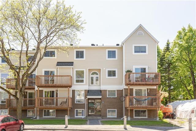5 - 160 Fenerty Court, House attached with 2 bedrooms, 2 bathrooms and 1 parking in Ottawa ON | Image 1