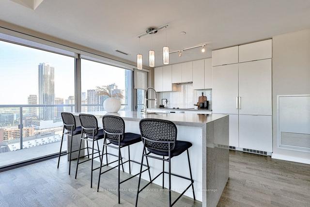 2501 - 60 Colborne St, Condo with 3 bedrooms, 4 bathrooms and 2 parking in Toronto ON | Image 6
