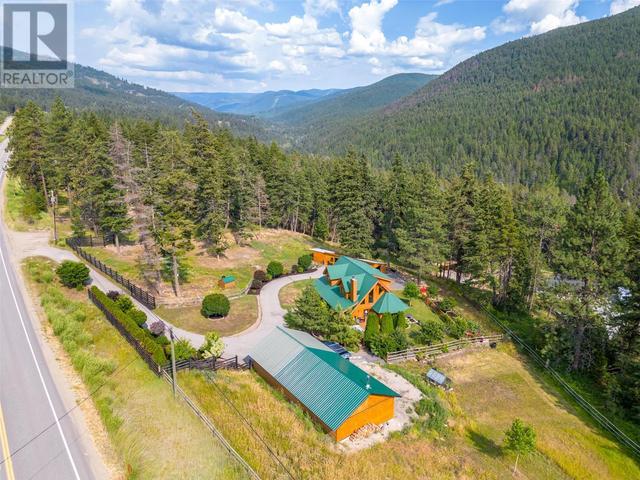 6741 Highway 33, E, House detached with 4 bedrooms, 2 bathrooms and 12 parking in Kelowna BC | Image 52