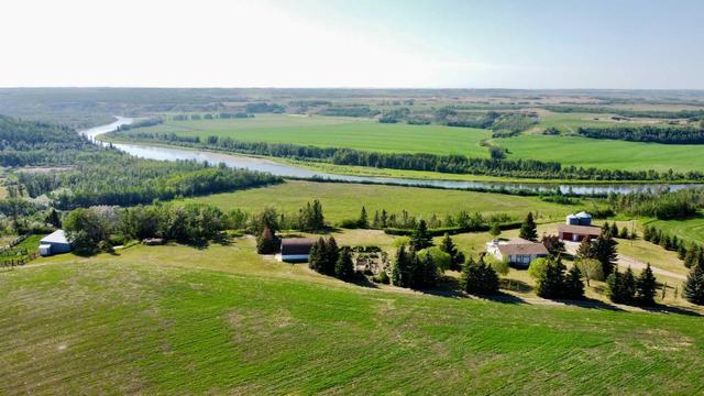 38118 Range Road 235, House detached with 4 bedrooms, 2 bathrooms and 8 parking in Red Deer County AB | Image 42