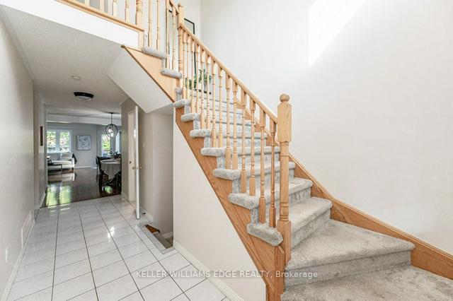 135 Harnesworth Cres, House semidetached with 3 bedrooms, 4 bathrooms and 2 parking in Hamilton ON | Image 34