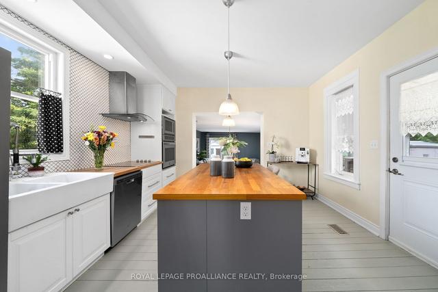 57 Young St, House detached with 3 bedrooms, 2 bathrooms and 3 parking in Brighton ON | Image 38