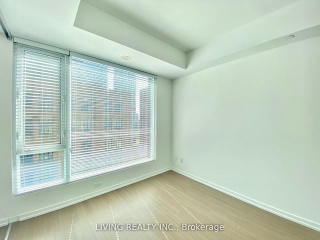 910 - 101 Peter St, Condo with 1 bedrooms, 1 bathrooms and 0 parking in Toronto ON | Image 6