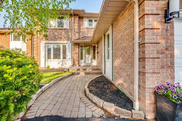 1793 Parkside Dr, House detached with 4 bedrooms, 3 bathrooms and 4 parking in Pickering ON | Image 23