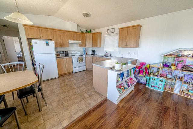 8902 89 Street, House detached with 3 bedrooms, 2 bathrooms and 2 parking in Grande Prairie AB | Image 11