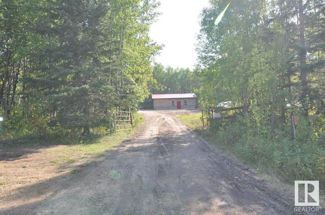 20231 Twp 500 Rd, House detached with 2 bedrooms, 1 bathrooms and null parking in Camrose County AB | Image 20