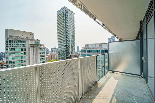 1902 - 25 Richmond St E, Condo with 1 bedrooms, 1 bathrooms and 0 parking in Toronto ON | Image 19