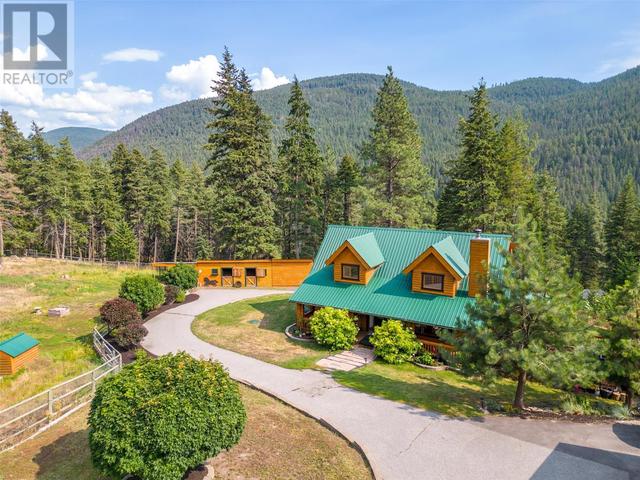 6741 Highway 33, E, House detached with 4 bedrooms, 2 bathrooms and 12 parking in Kelowna BC | Image 40
