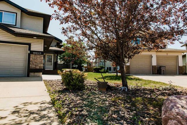 10249 72 Avenue, House detached with 4 bedrooms, 3 bathrooms and 8 parking in Grande Prairie AB | Image 5