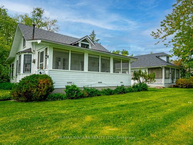 317 Beachview Ave, House detached with 3 bedrooms, 1 bathrooms and 4 parking in Fort Erie ON | Image 25