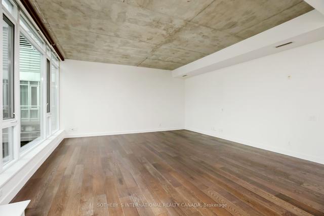 918 - 75 Portland St, Condo with 1 bedrooms, 2 bathrooms and 1 parking in Toronto ON | Image 4