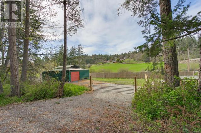 4850 Elk Rd, House detached with 4 bedrooms, 2 bathrooms and 8 parking in Saanich BC | Image 27
