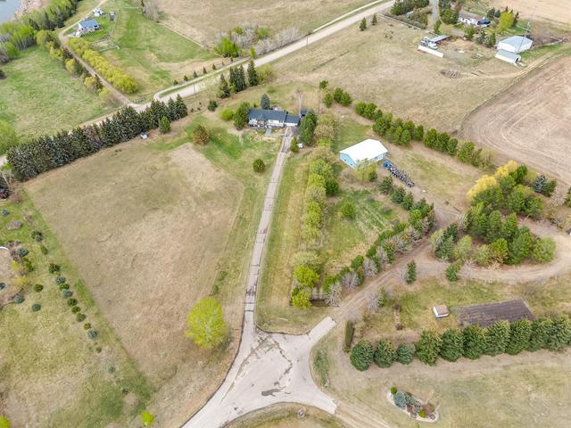 9 - 27121 Township Road 402, House detached with 5 bedrooms, 3 bathrooms and null parking in Lacombe County AB | Image 7