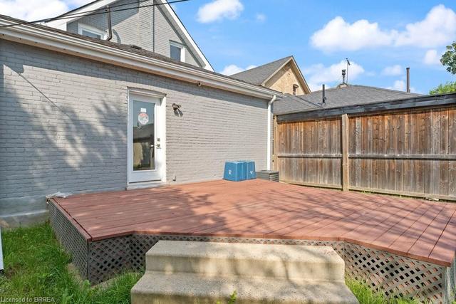 34 Ontario Street, House detached with 3 bedrooms, 2 bathrooms and 4 parking in Brantford ON | Image 30