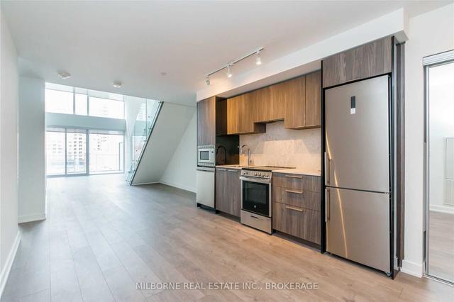 406 - 18 Maitland Terr, Condo with 3 bedrooms, 3 bathrooms and 1 parking in Toronto ON | Image 3