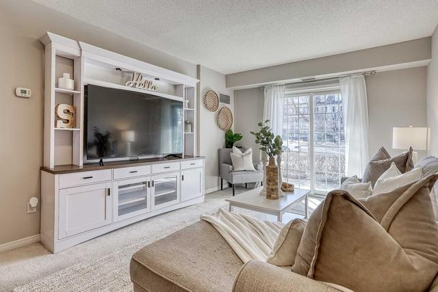 103 - 55 Shipway Ave, Condo with 2 bedrooms, 1 bathrooms and 1 parking in Clarington ON | Image 5