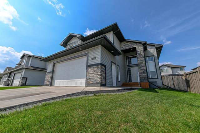 11322 Cypress Way, House detached with 4 bedrooms, 3 bathrooms and 4 parking in Grande Prairie AB | Image 1