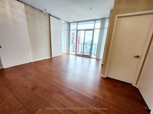 ph 3608 - 125 Peter St, Condo with 2 bedrooms, 1 bathrooms and 1 parking in Toronto ON | Image 17