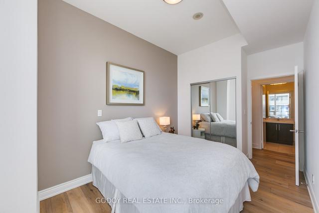 lph4901 - 55 Bremner Blvd, Condo with 3 bedrooms, 2 bathrooms and 1 parking in Toronto ON | Image 9