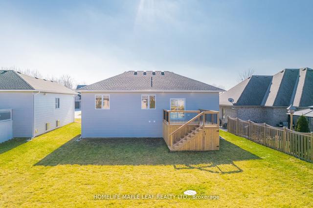 113 Macnab St, House detached with 3 bedrooms, 3 bathrooms and 6 parking in Lambton Shores ON | Image 20