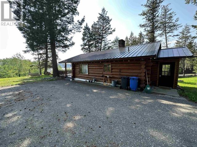 4762 Telqua Drive, House detached with 3 bedrooms, 2 bathrooms and null parking in Cariboo G BC | Image 26