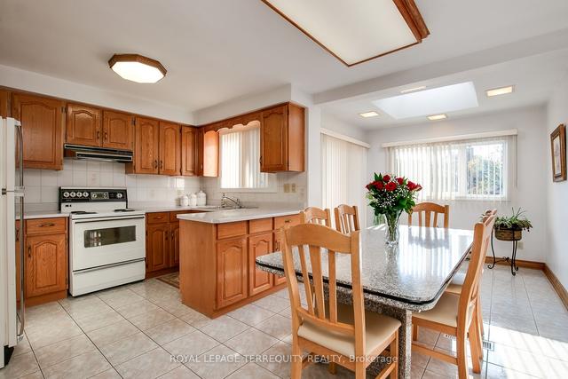 3 Byworth Blvd, House detached with 3 bedrooms, 3 bathrooms and 4 parking in Toronto ON | Image 29