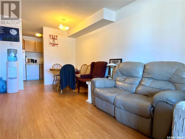 106 - 1902 Pearson Avenue, Condo with 1 bedrooms, 1 bathrooms and null parking in North Battleford CY SK | Image 5